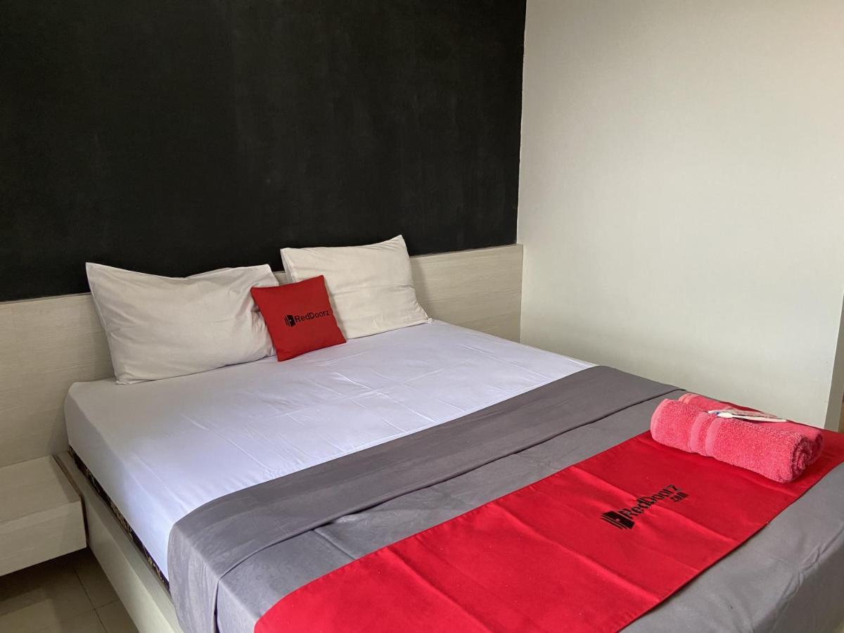 Reddoorz Near Rsud Margono Purwokerto 3 Hotell Exteriör bild