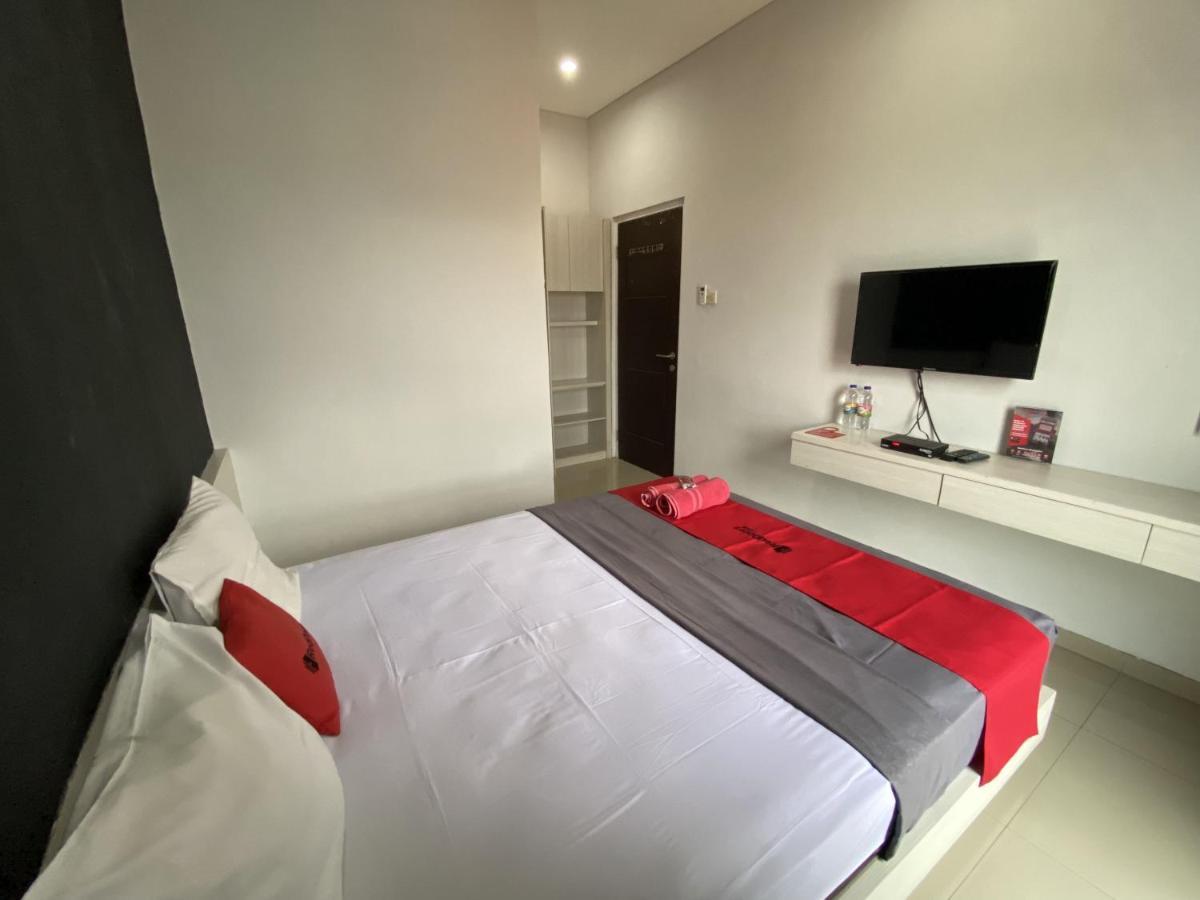 Reddoorz Near Rsud Margono Purwokerto 3 Hotell Exteriör bild