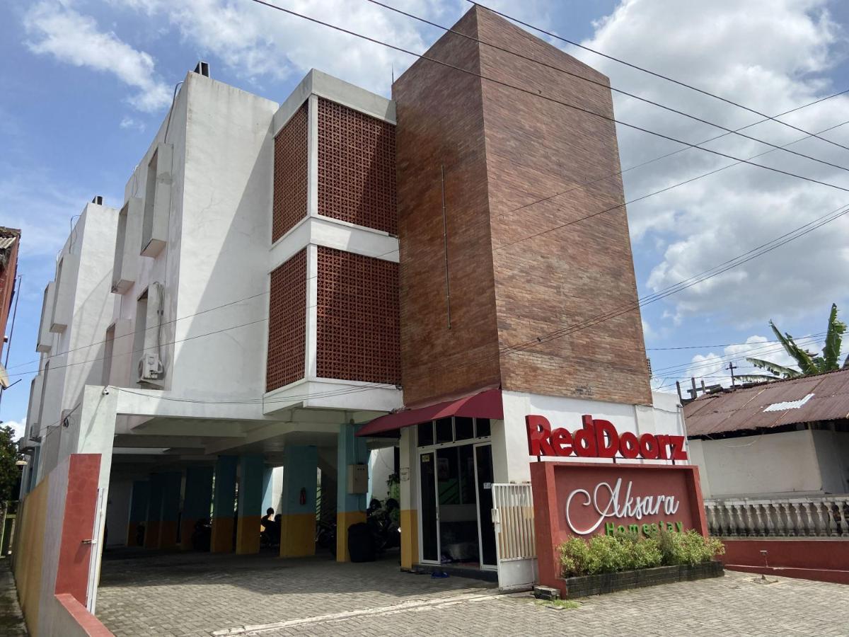 Reddoorz Near Rsud Margono Purwokerto 3 Hotell Exteriör bild